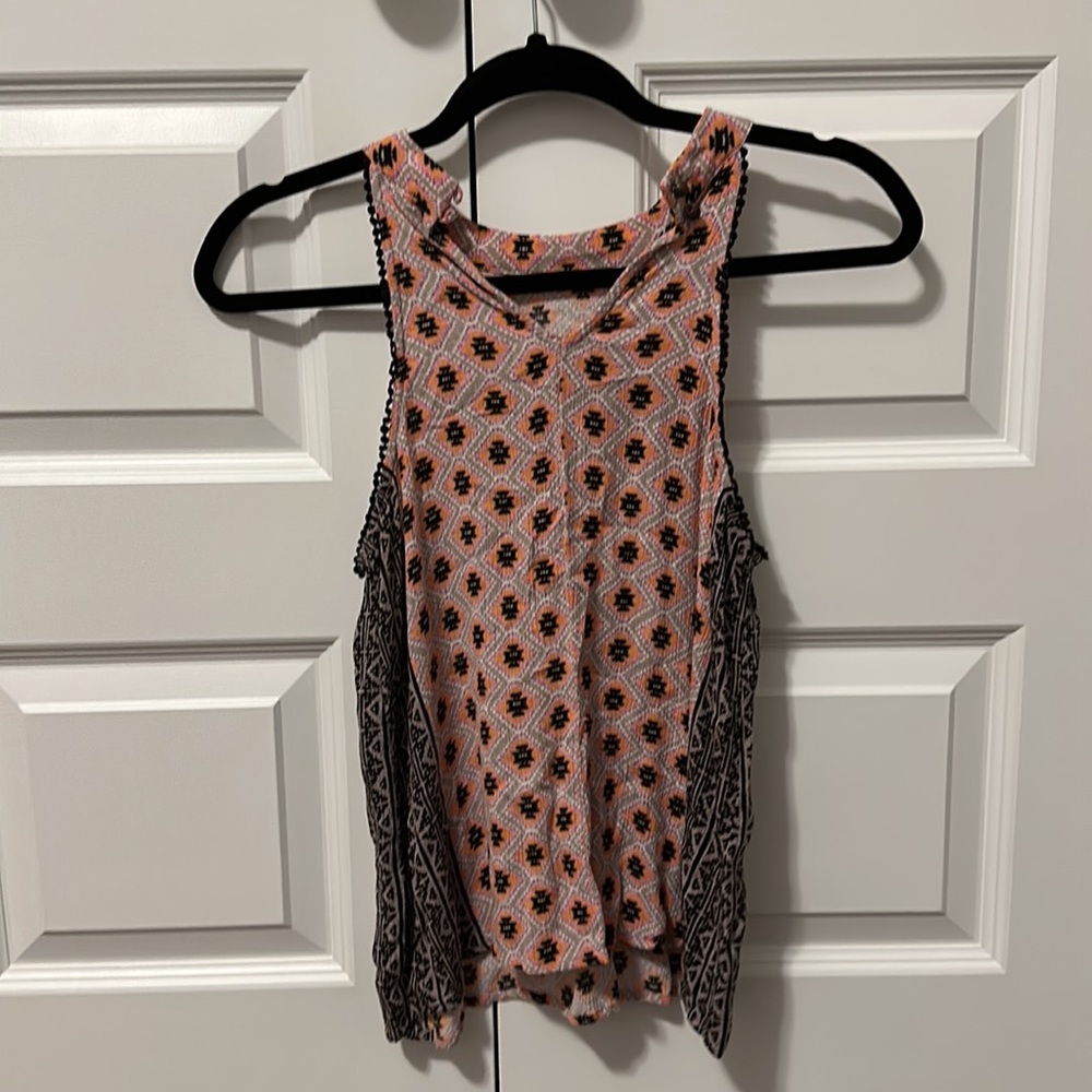 Patterned target top - Picture 5 of 6